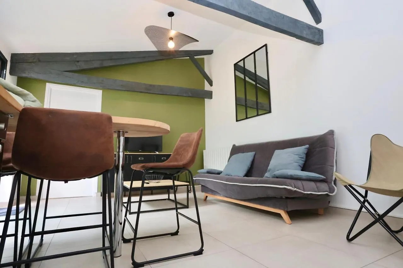 L'Atelier Et Sa Terrasse Apartment Pontivy