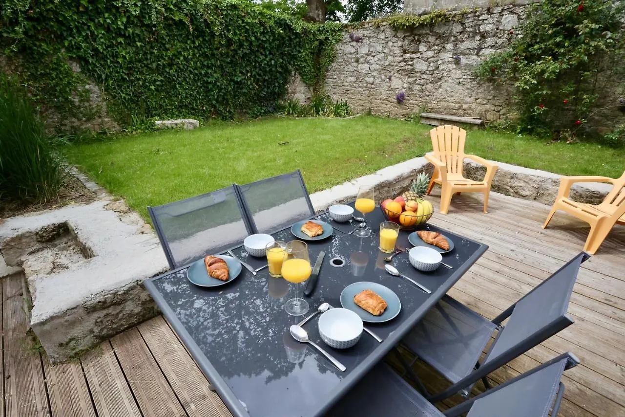 L'Atelier Et Sa Terrasse Apartment Pontivy France