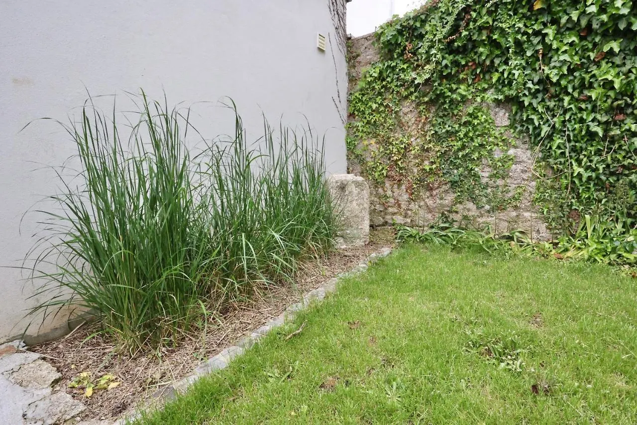 L'Atelier Et Sa Terrasse Apartment Pontivy