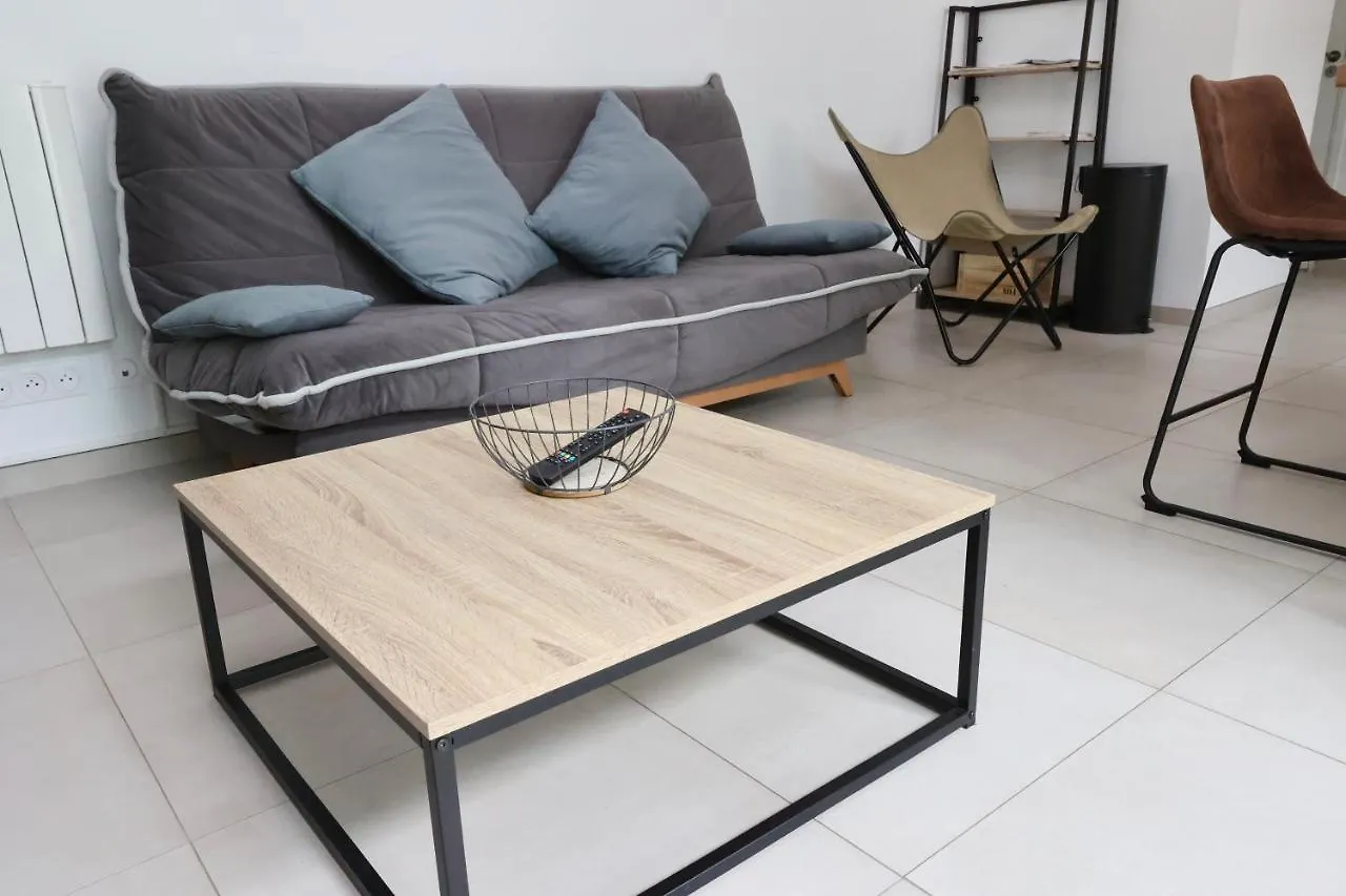L'Atelier Et Sa Terrasse Apartment Pontivy