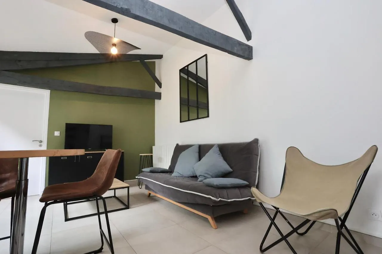 L'Atelier Et Sa Terrasse Apartment Pontivy