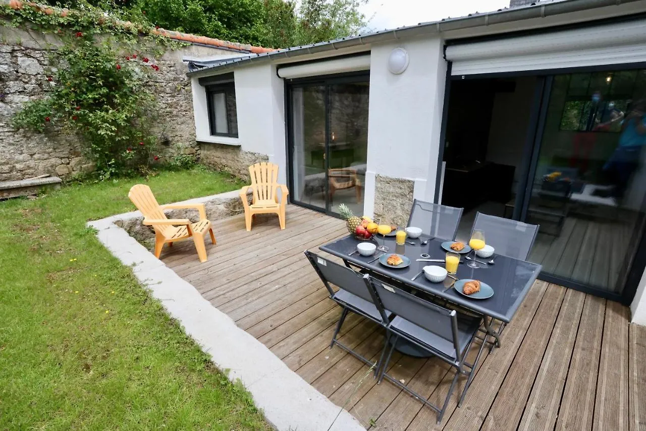 L'Atelier Et Sa Terrasse Apartment Pontivy