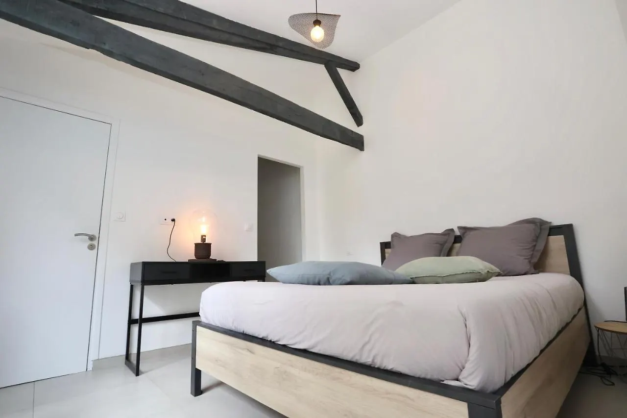 L'Atelier Et Sa Terrasse Apartment Pontivy